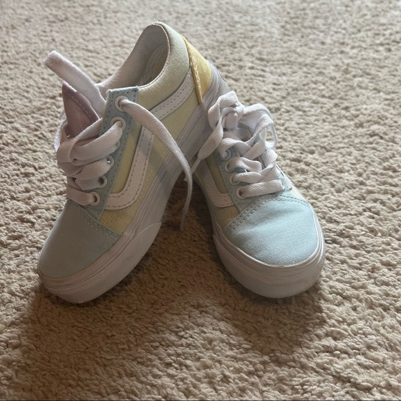 Kids VANS sz 11 - Picture 2 of 5